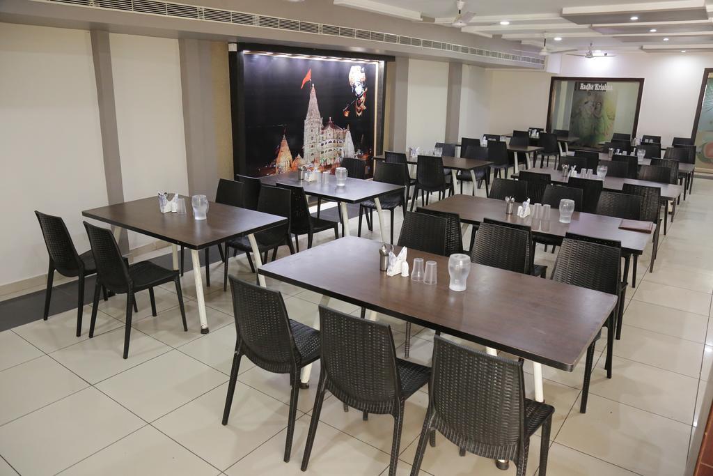 Hotel Rudra Plaza Dwārka Exteriér fotografie
